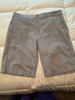 Travis Mathew  Men's Golf Gray Shorts